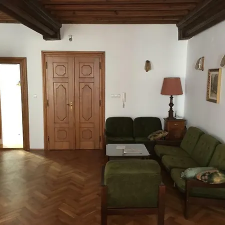 Apartma Star By Jary Homestay *